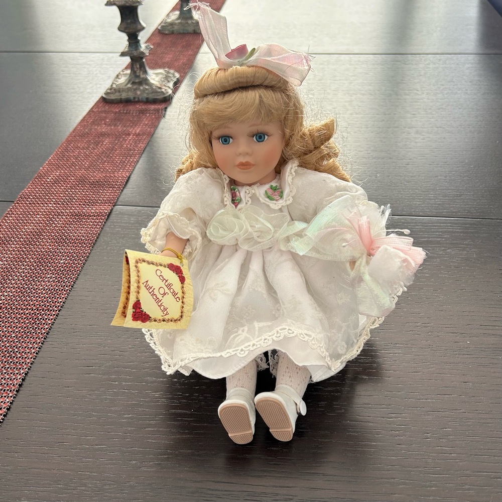 Collectors Choice Porcelain Doll in White Dress with Blonde Hair - Picture 3 of 7